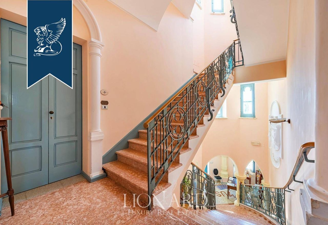 Villa in Lecce, Italy, 1 700 m² - picture 15