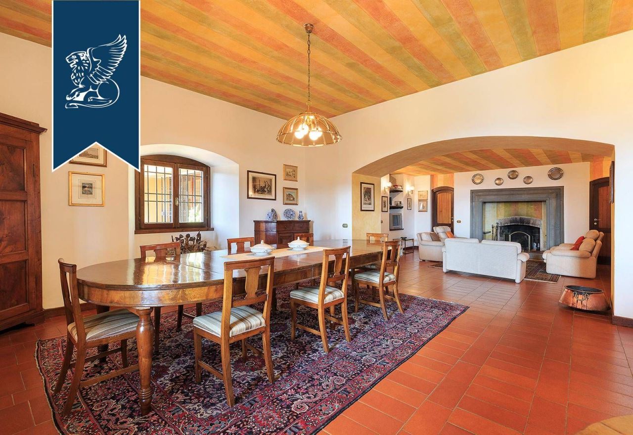 Villa in Bergamo, Italy, 1 500 m² - picture 15