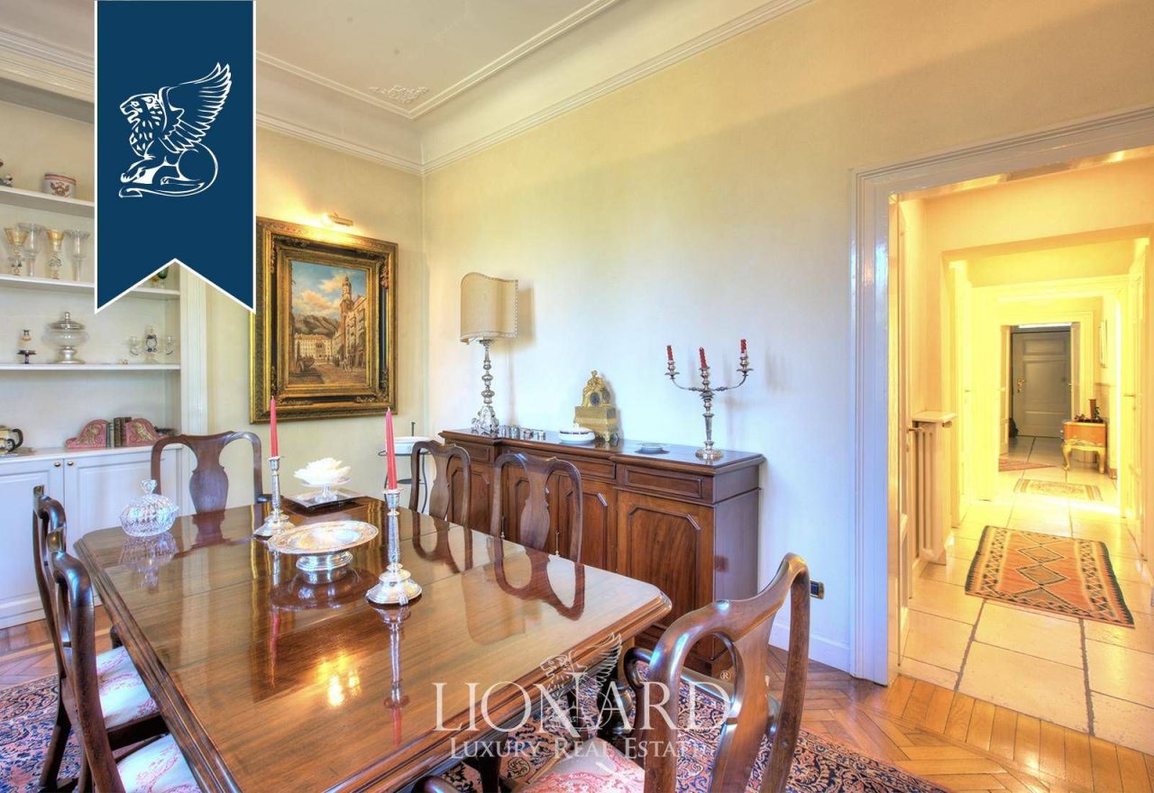 Villa in Varese, Italy, 550 m² - picture 14