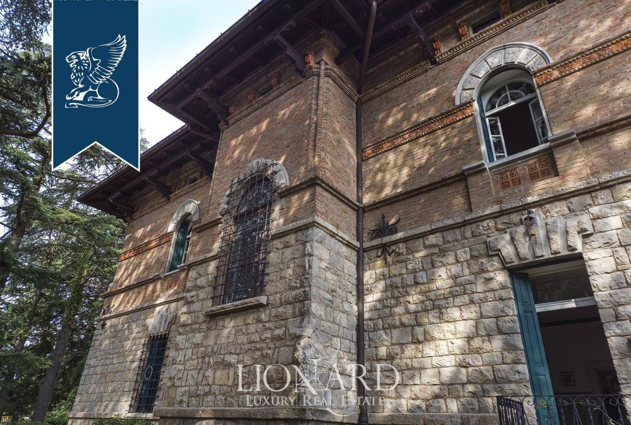 Villa à Udine, Italie, 1 150 m² - image 14