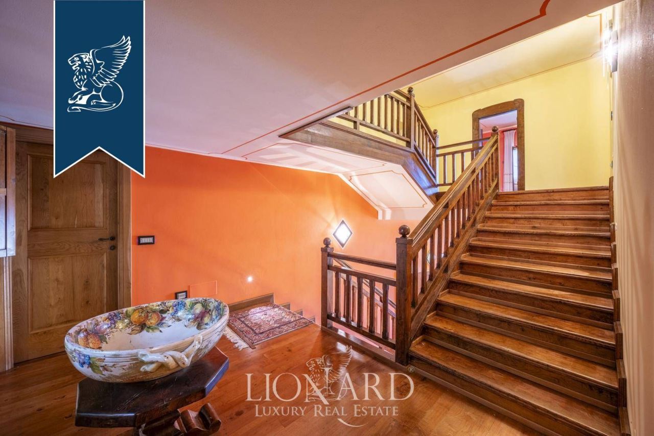 Villa in Modena, Italy, 671 m² - picture 14