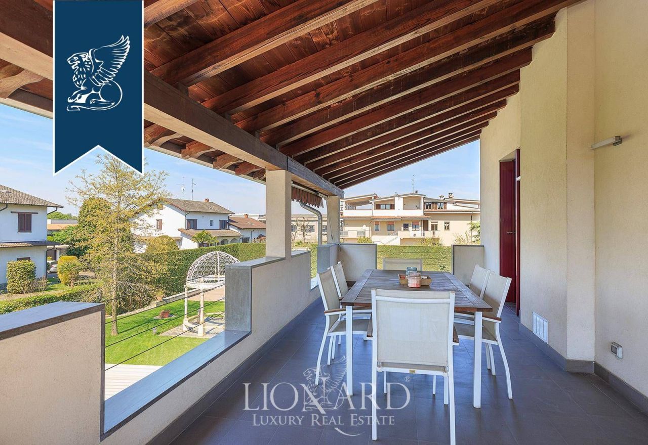 Villa en Milán, Italia, 300 m² - imagen 15