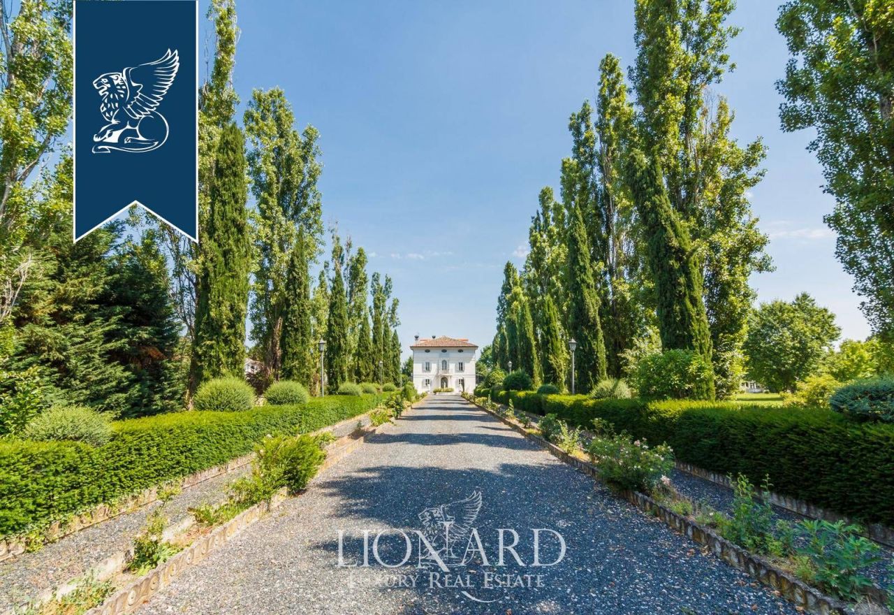 Villa in Reggio Emilia, Italy, 800 m² - picture 16