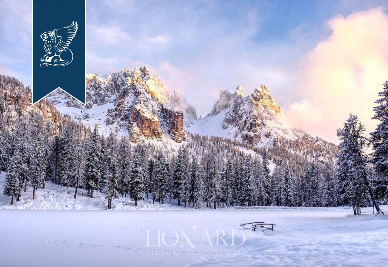 Hotel in Belluno, Italien, 1 200 m² - Foto 16