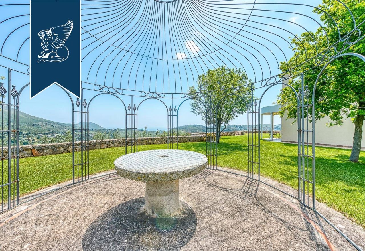 Casa a Latina, Italia, 400 m² - foto 16