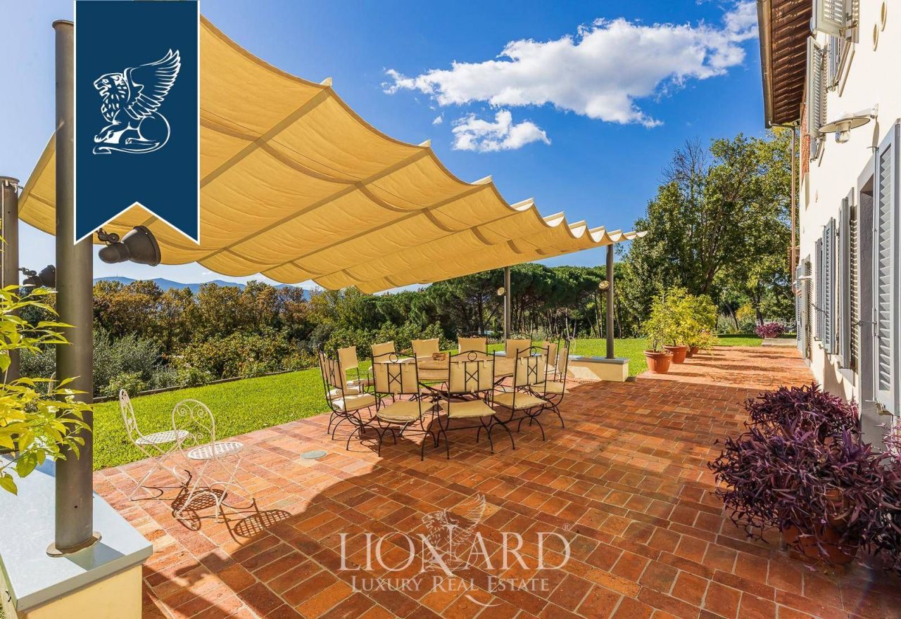 Villa a Capannori, Italia, 900 m² - foto 16