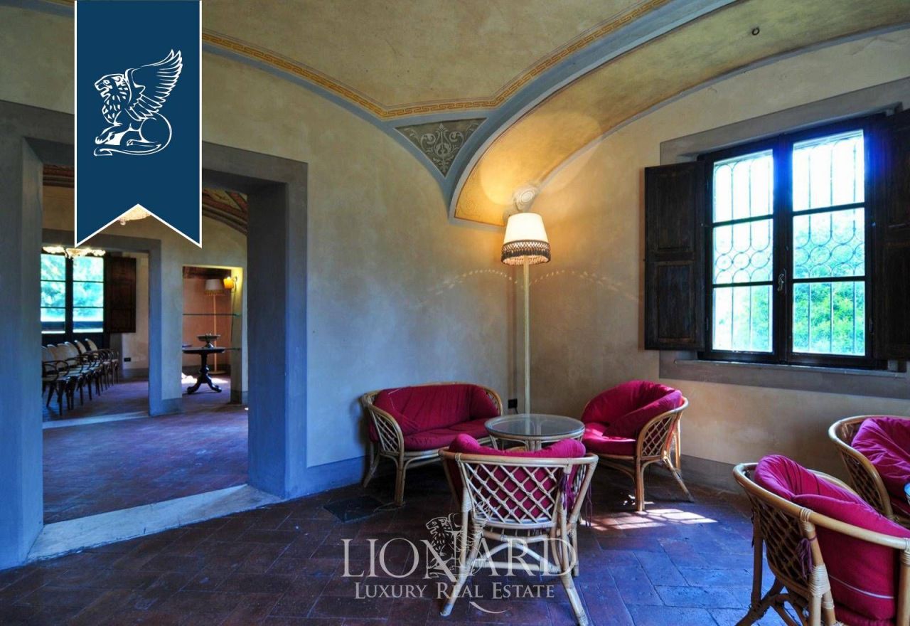 Villa ad Arezzo, Italia, 2 000 m² - foto 16