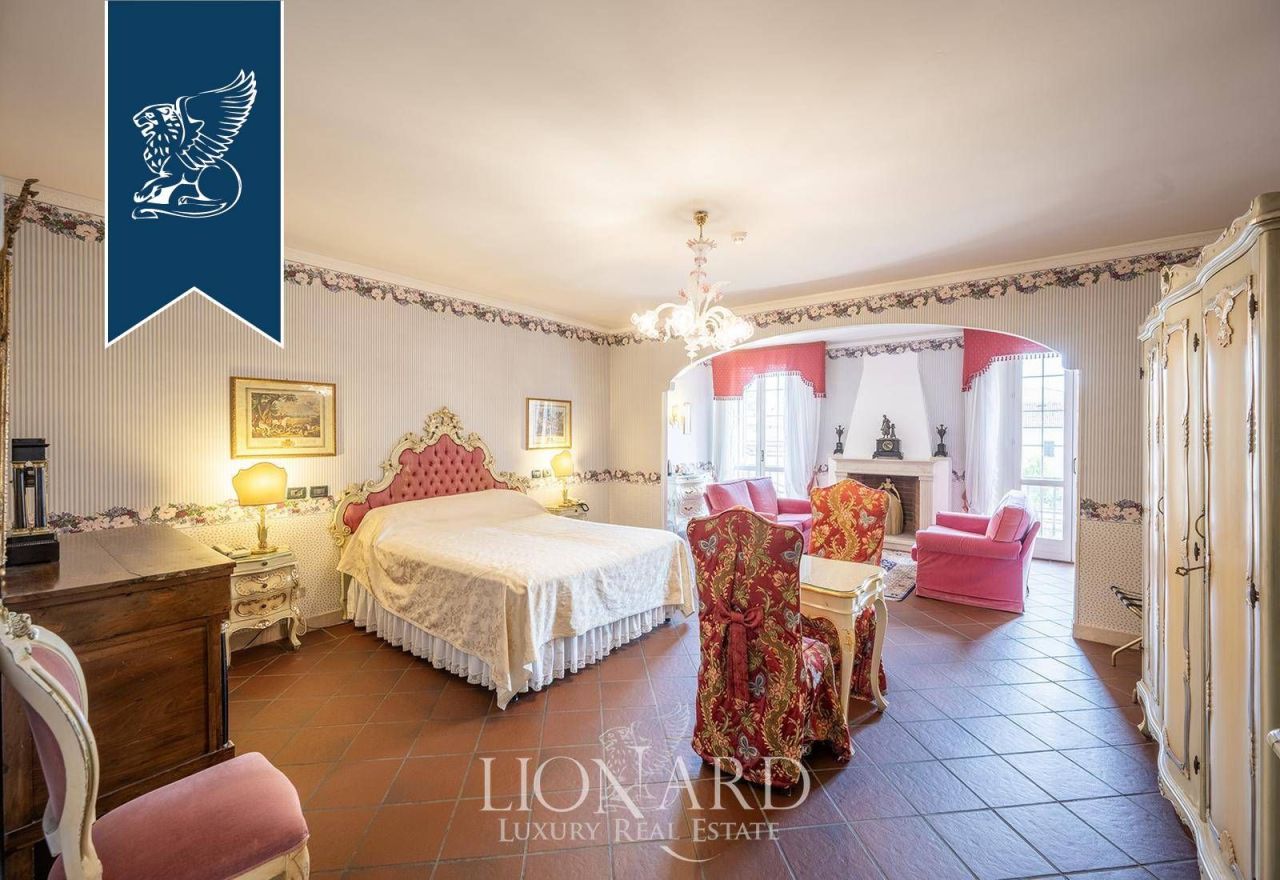 Hotel in Ferrara, Italy, 2 273 m² - picture 16