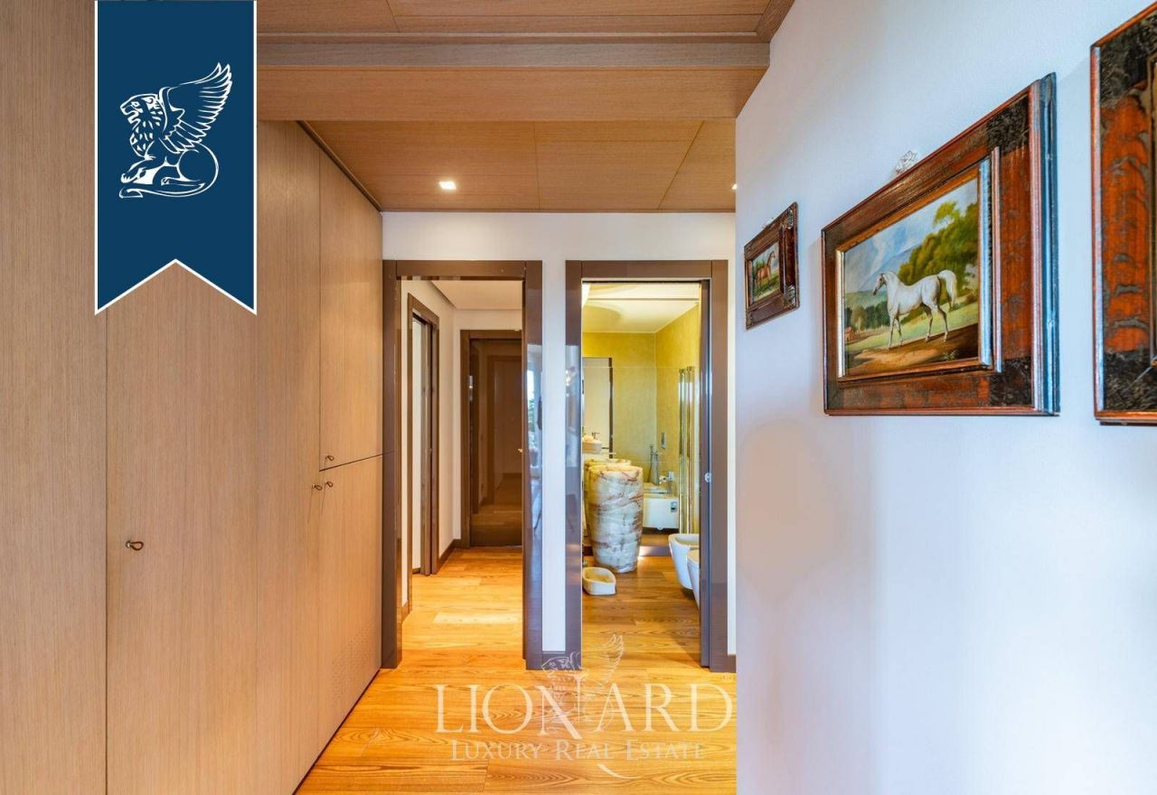 Appartamenti a Monza, Italia, 380 m² - foto 16