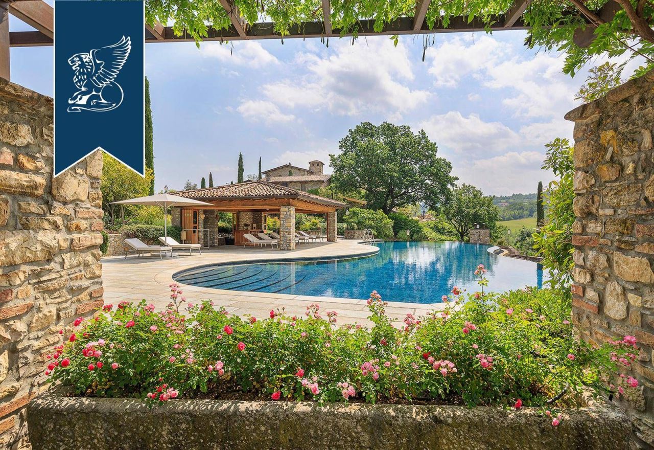 Castillo en Piacenza, Italia, 2 785 m² - imagen 16