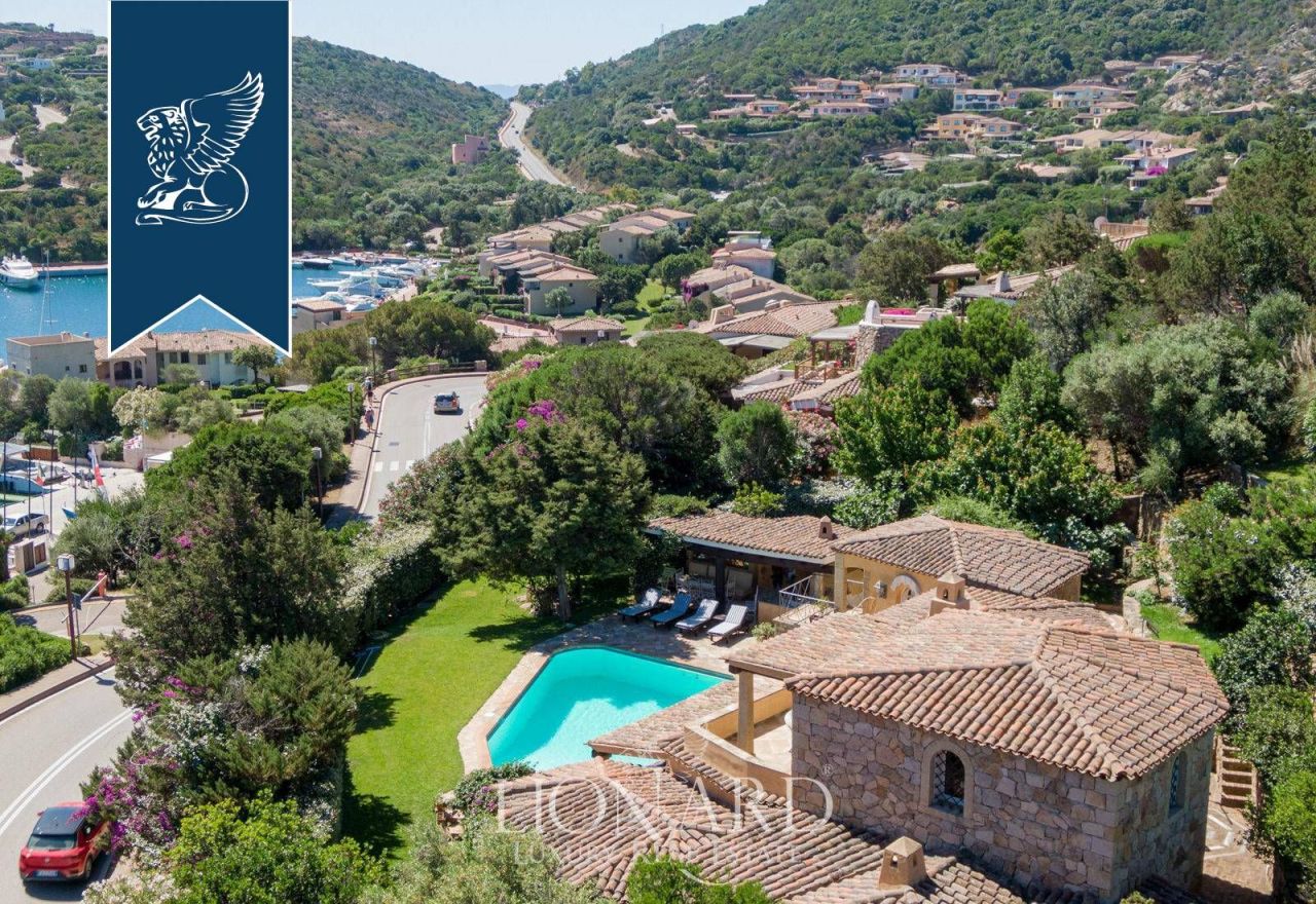 Villa in Porto Cervo, Italy, 320 m² - picture 16