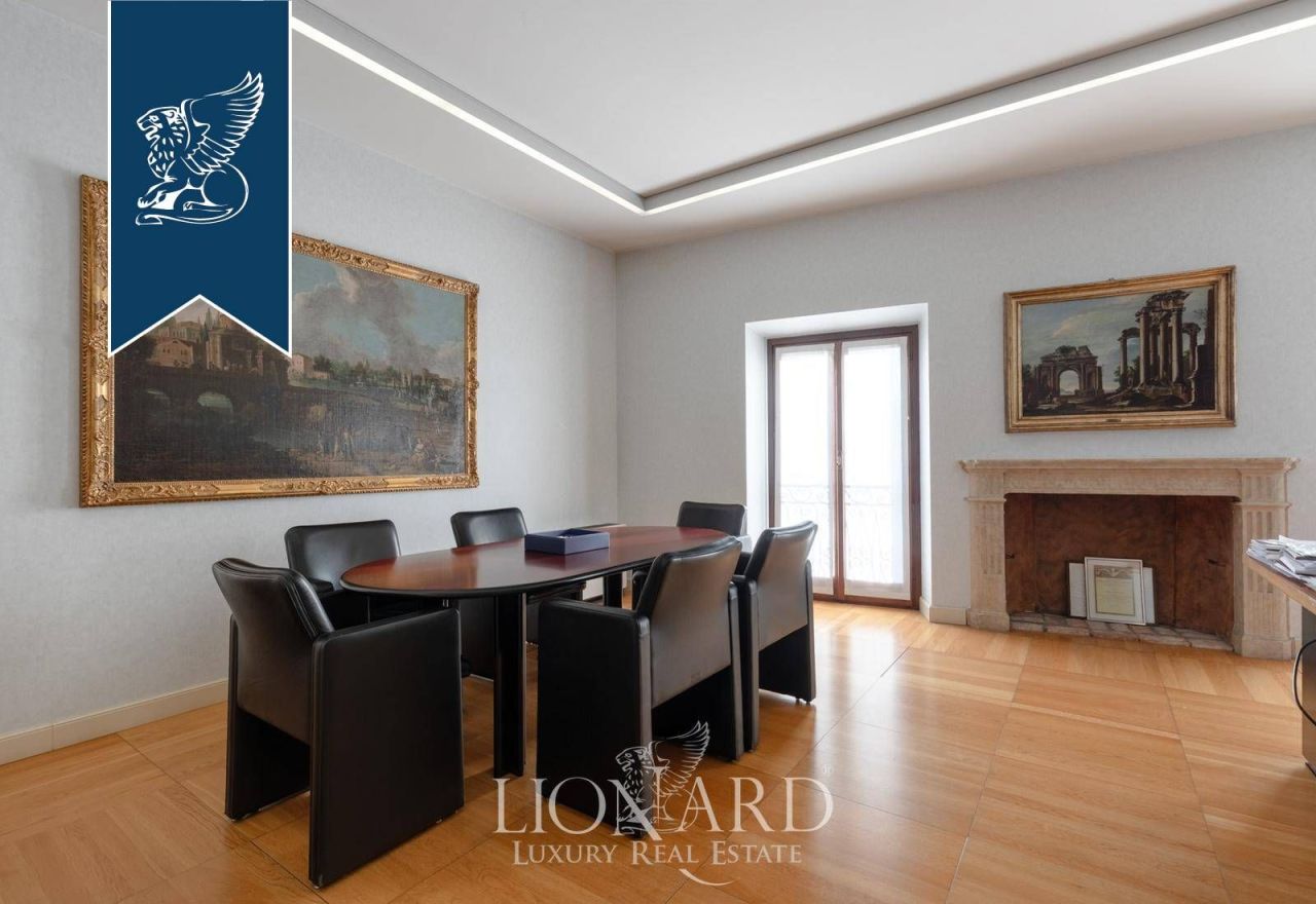 Casa a Verona, Italia, 2 600 m² - foto 16