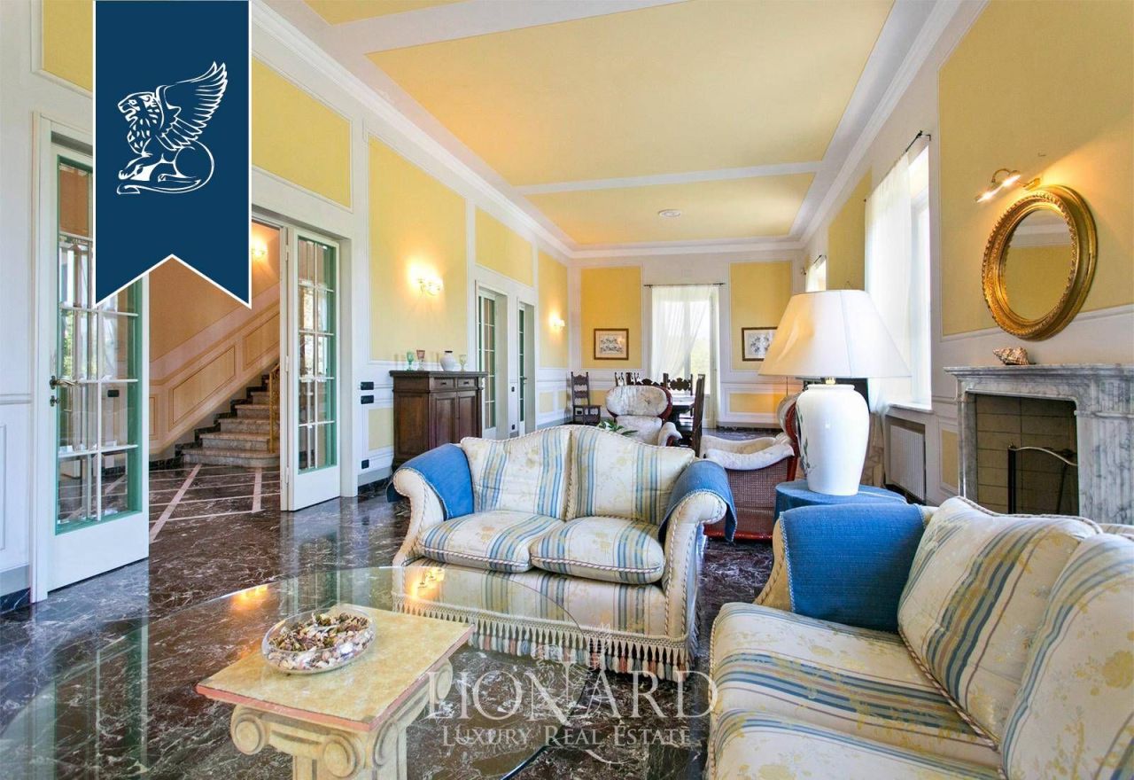 Villa in Lucca, Italien, 600 m² - Foto 16