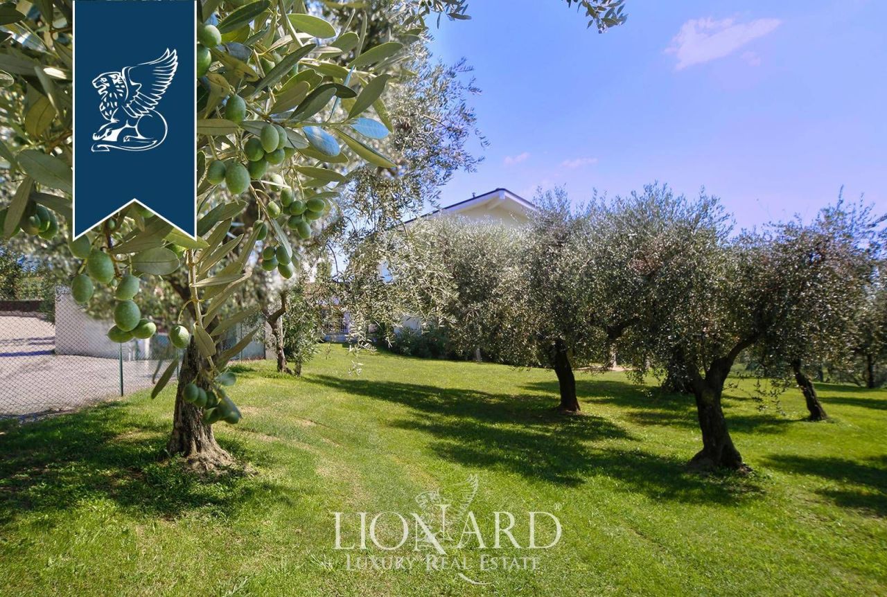 Villa in Verona, Italien, 1 000 m² - Foto 16