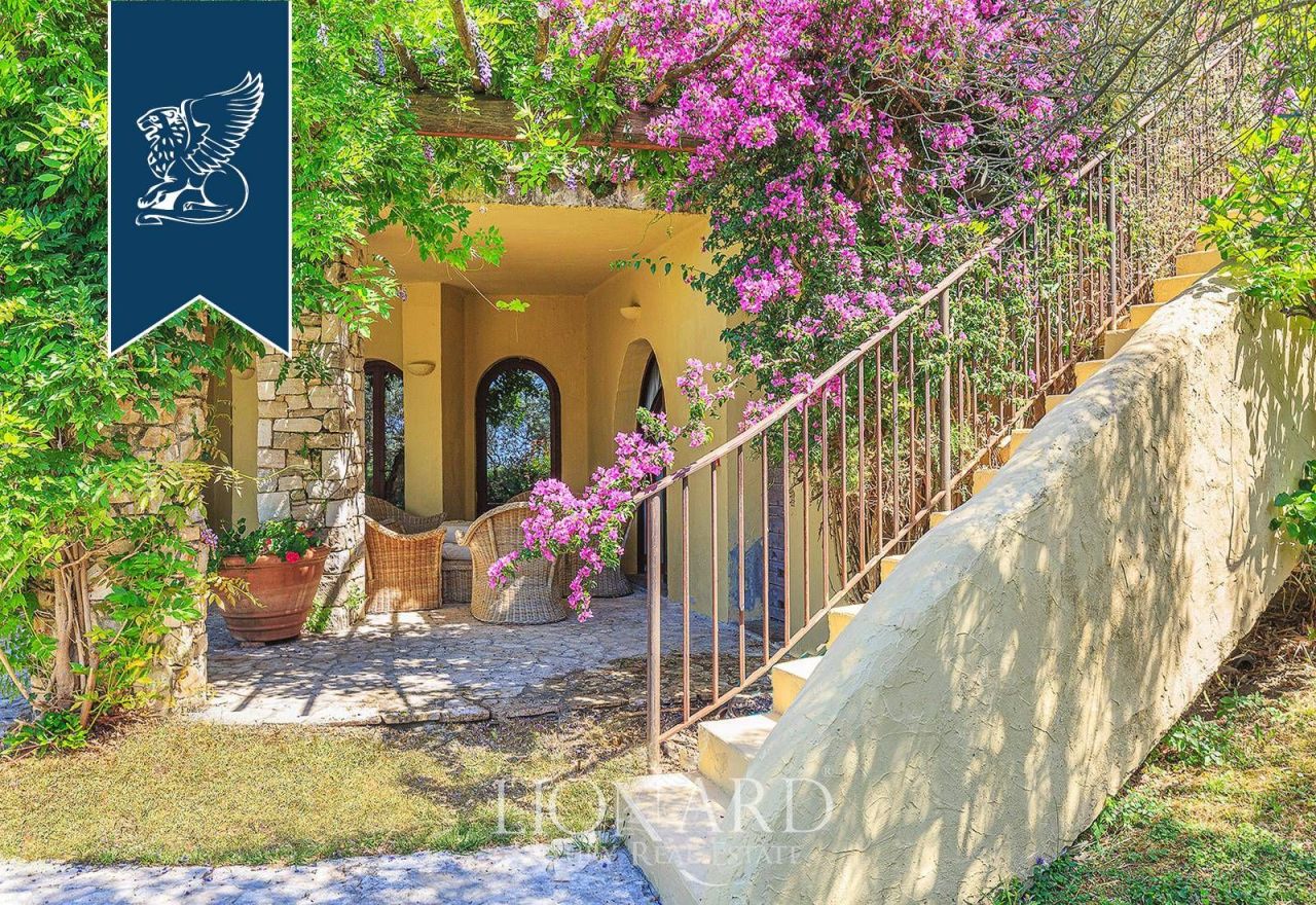 Villa à Montignoso, Italie, 900 m² - image 16