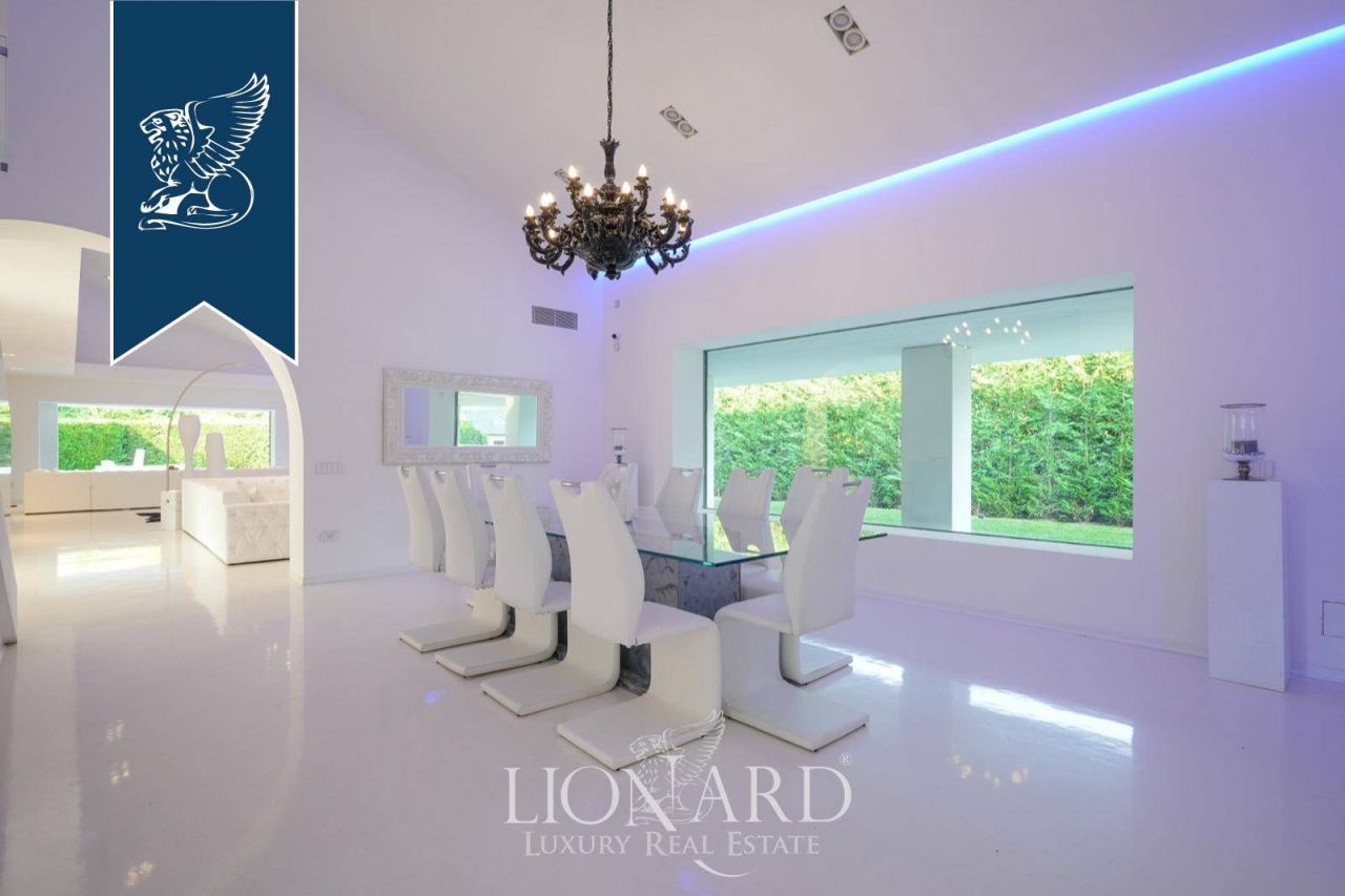 Villa a Treviso, Italia, 789 m² - foto 16