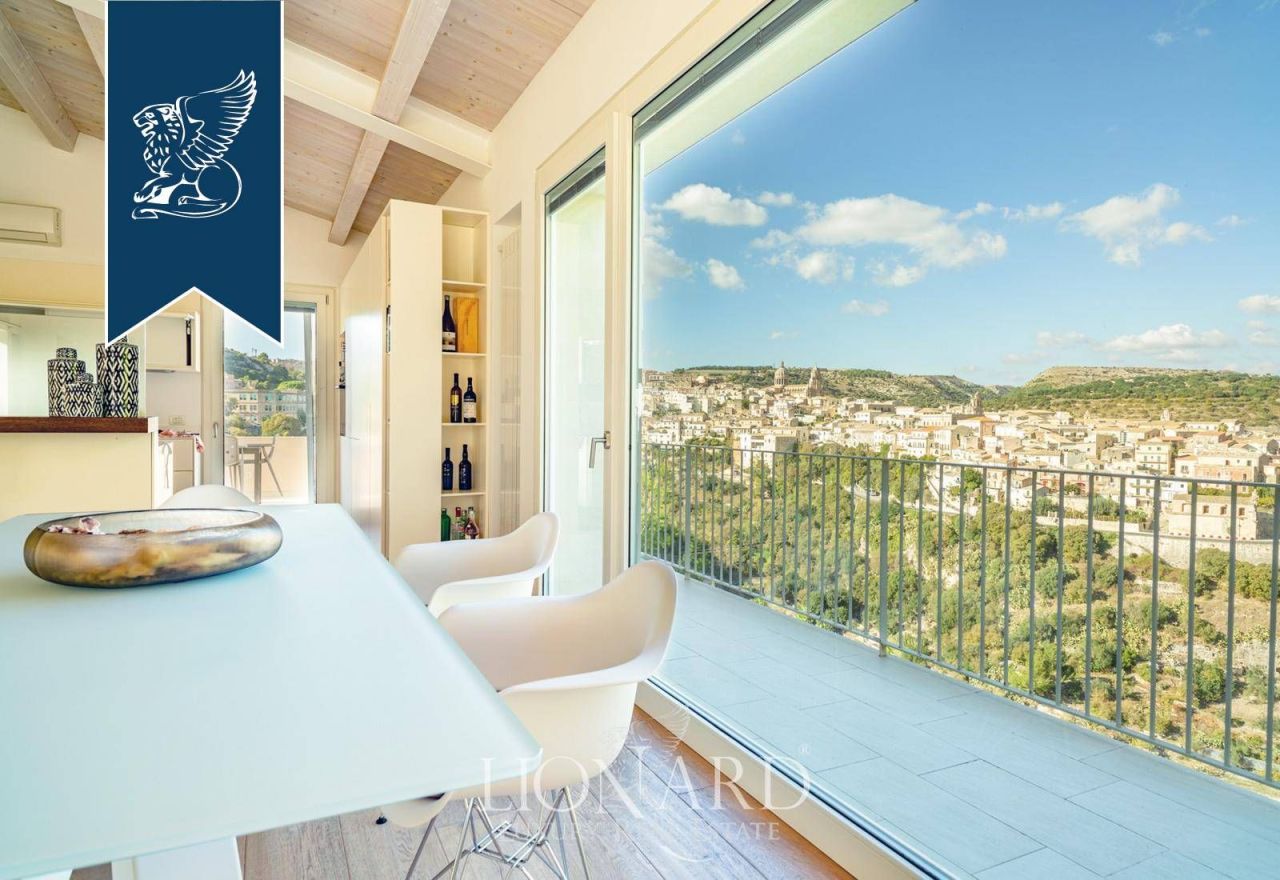 Villa in Ragusa, Italy, 350 m² - picture 15