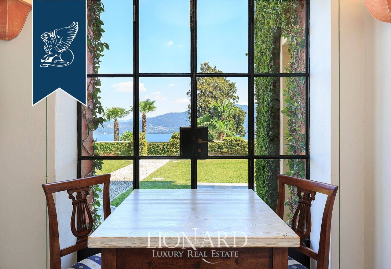 Hotel in Oggebbio, Italy, 1 600 m² - picture 15