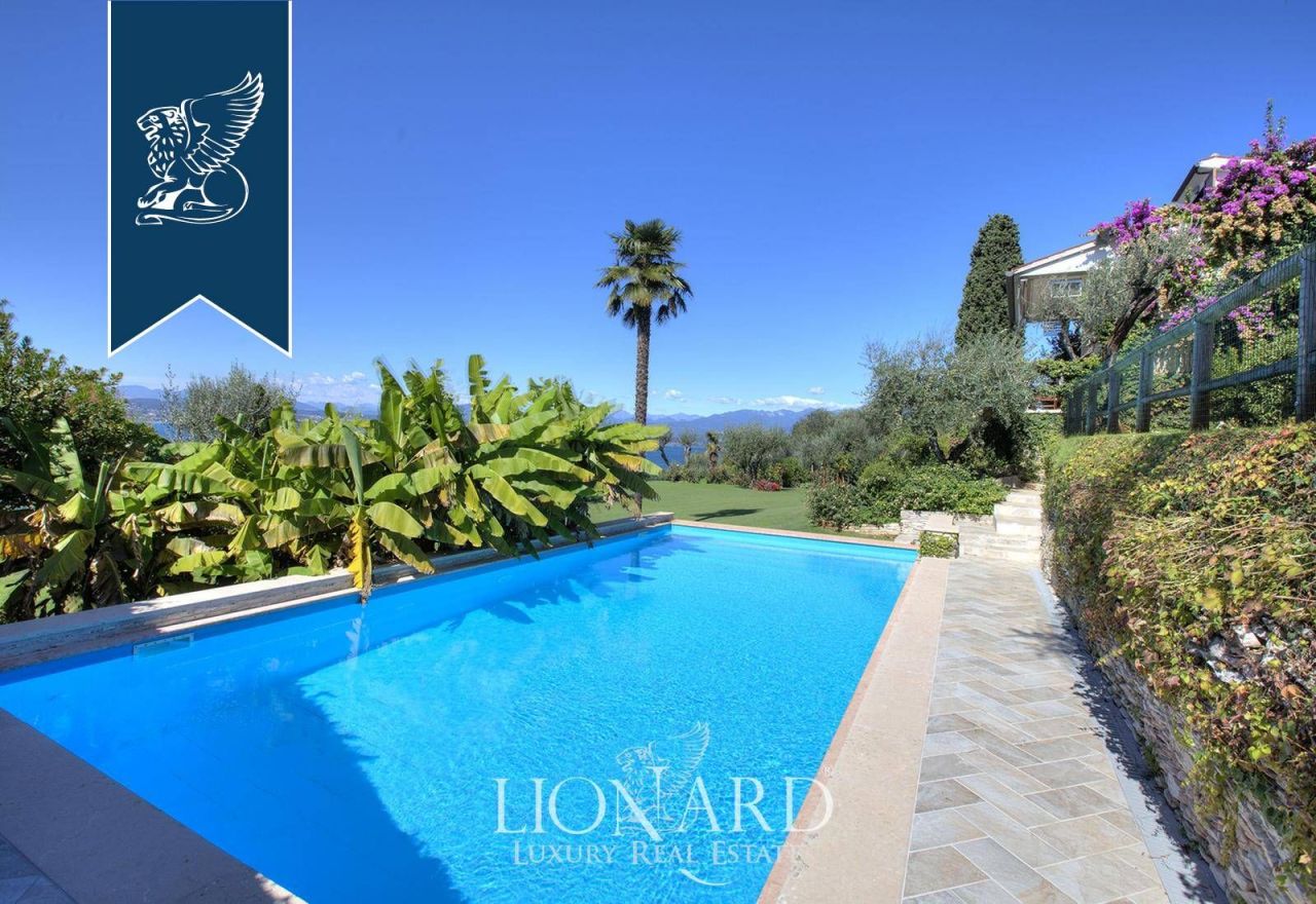Villa a Sirmione, Italia, 570 m² - foto 15