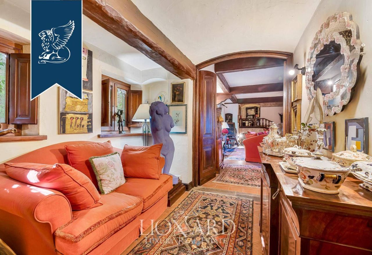 Castello a Camaiore, Italia, 500 m² - foto 15