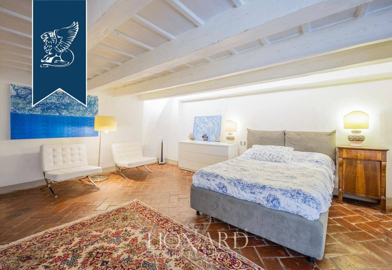 Apartment in Florence, Italy, 230 m² - picture 15