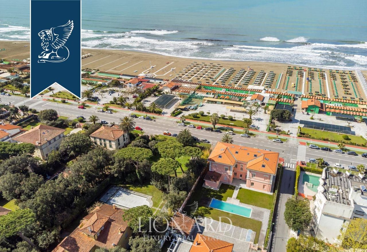 Villa a Forte dei Marmi, Italia, 950 m² - foto 15