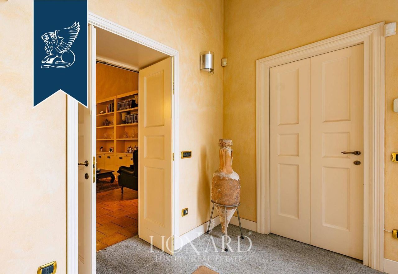 Villa à Milan, Italie, 1 080 m² - image 15