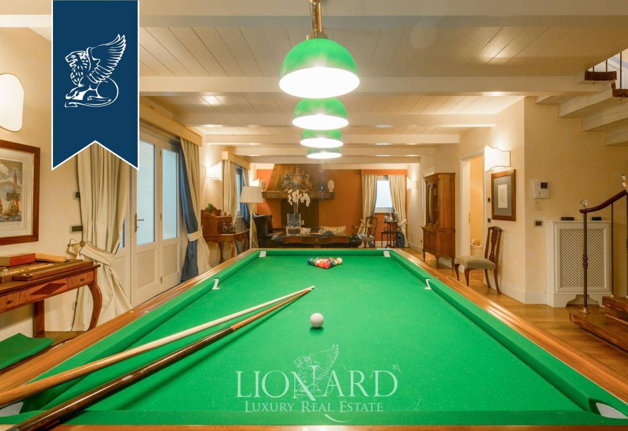 Villa in Pietrasanta, Italy, 550 m² - picture 15