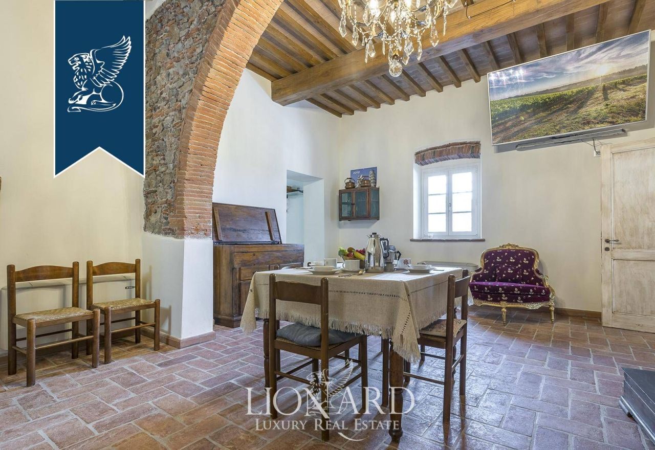 Farm in Pisa, Italy, 632 m² - picture 14