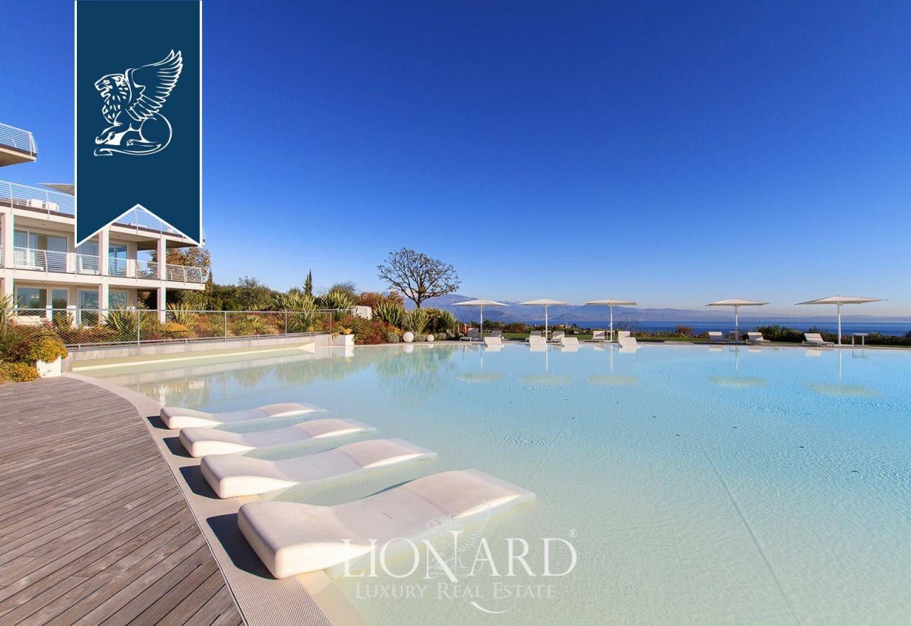 Appartement à Padenghe sul Garda, Italie, 50 m² - image 16