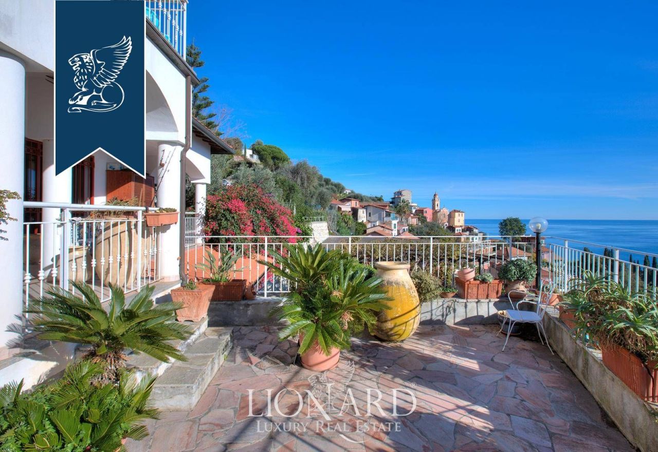 Villa in Ventimiglia, Italy, 220 m² - picture 16