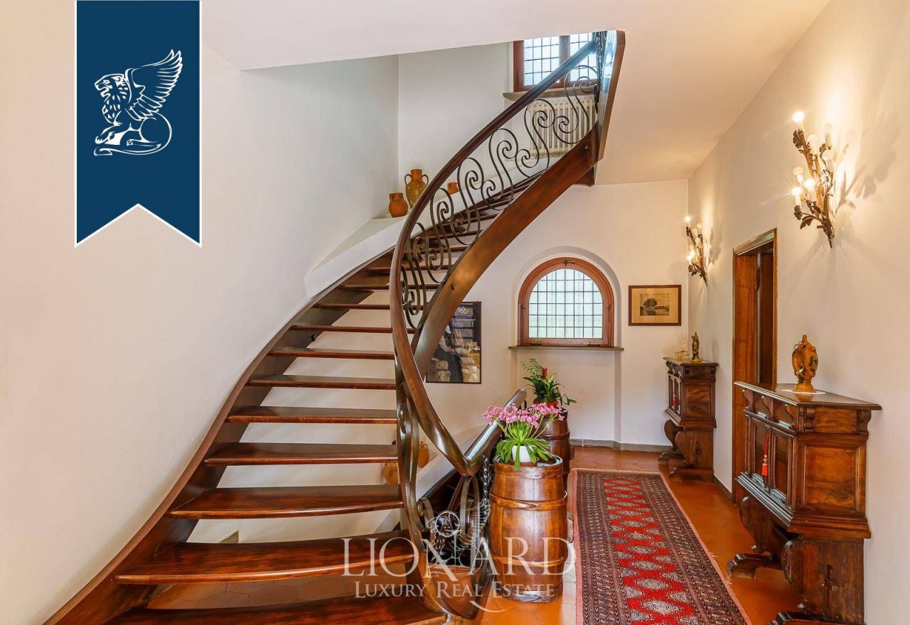 Villa à Florence, Italie, 480 m² - image 17