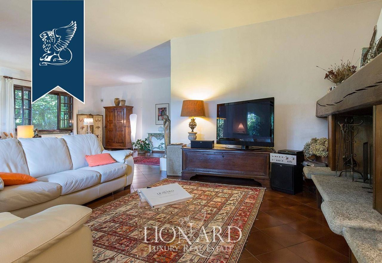 Villa a Varese, Italia, 330 m² - foto 17