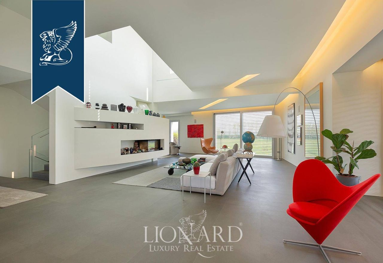 Villa à Bergame, Italie, 1 000 m² - image 17