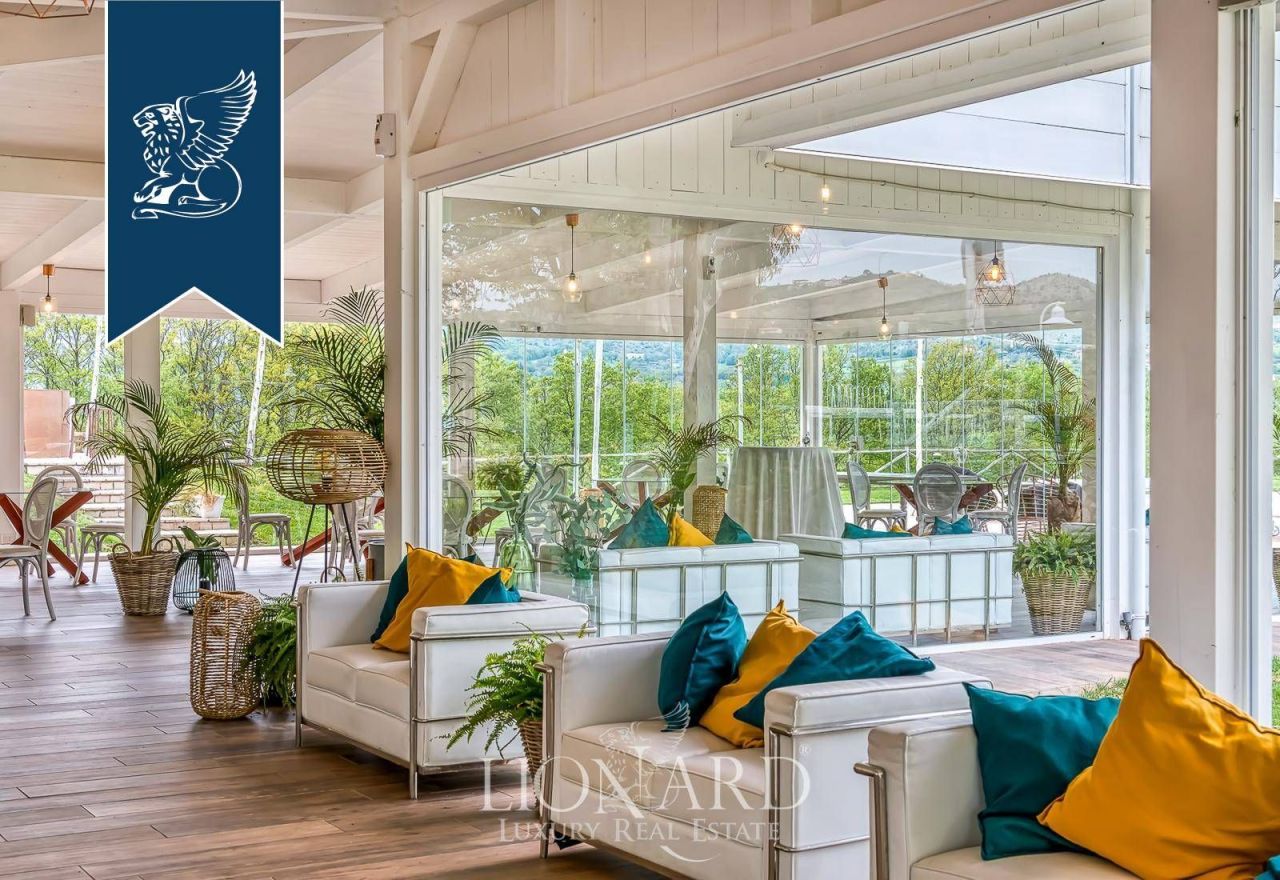 Villa à Salerne, Italie, 5 500 m² - image 17