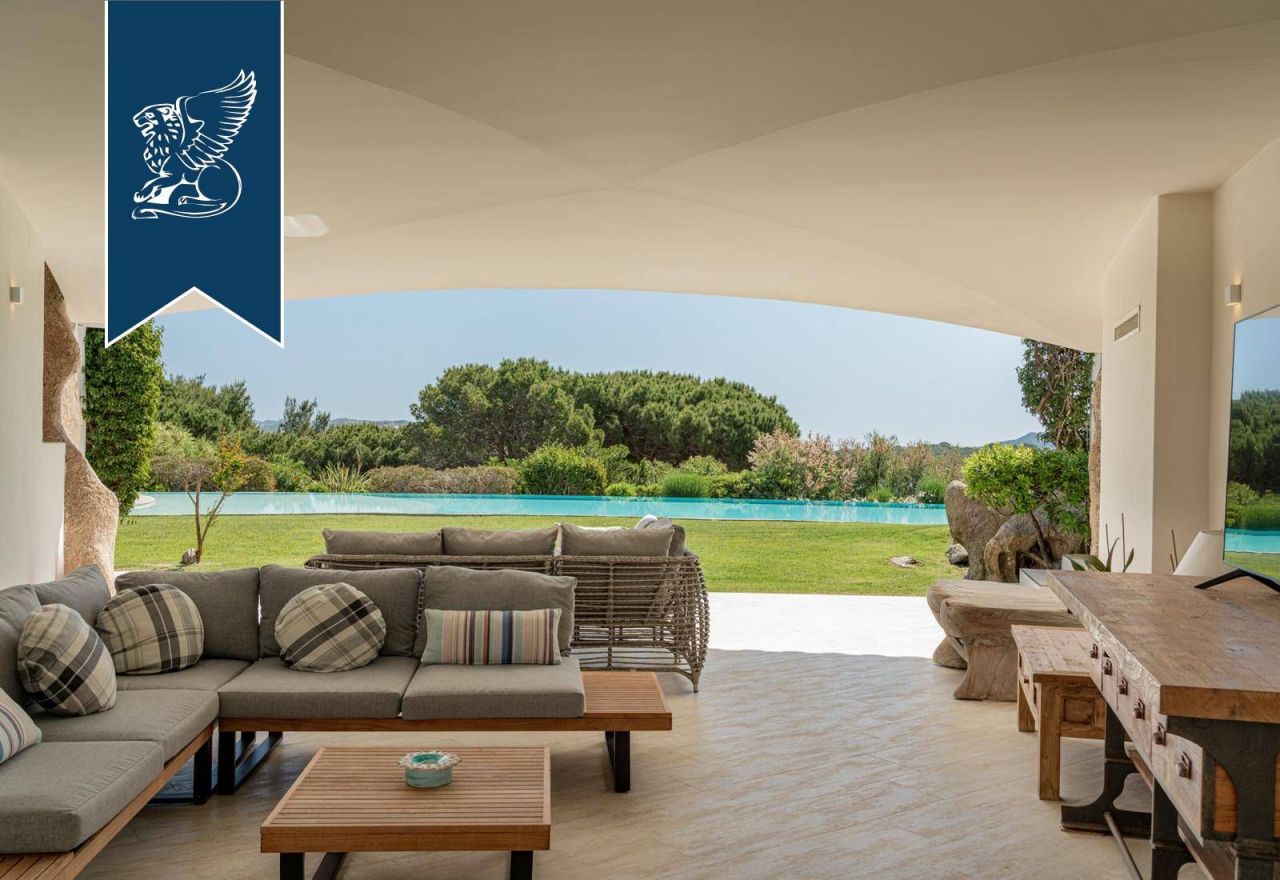 Villa en Palau, Italia, 435 m² - imagen 17