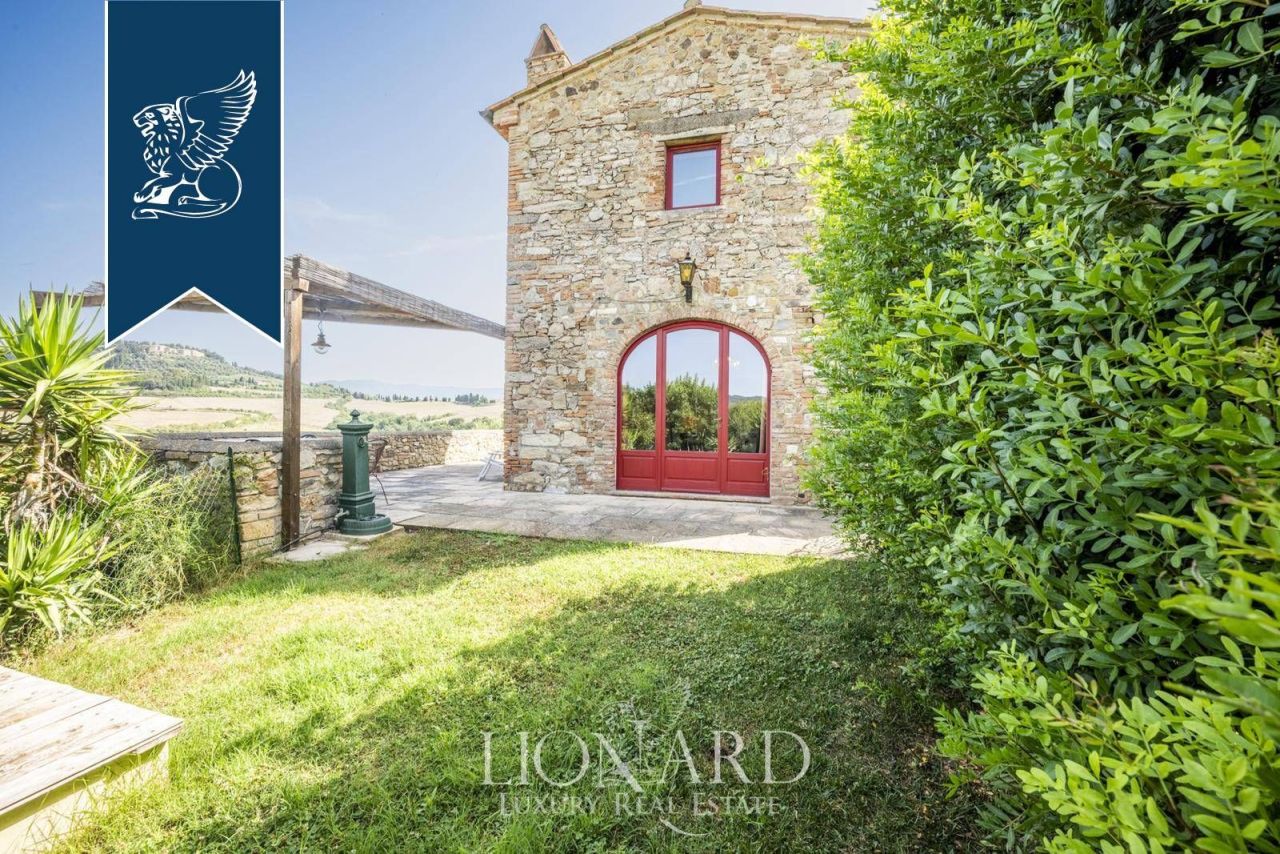 Farm in Montecatini Val di Cecina, Italy, 1 000 m² - picture 17