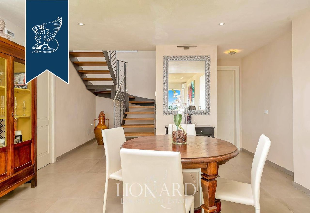 Villa à Massarosa, Italie, 250 m² - image 17