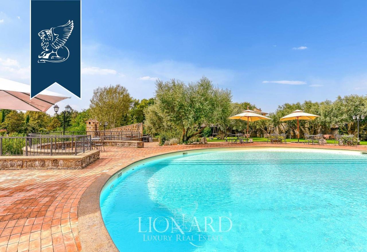 Villa a Benevento, Italia, 2 200 m² - foto 17