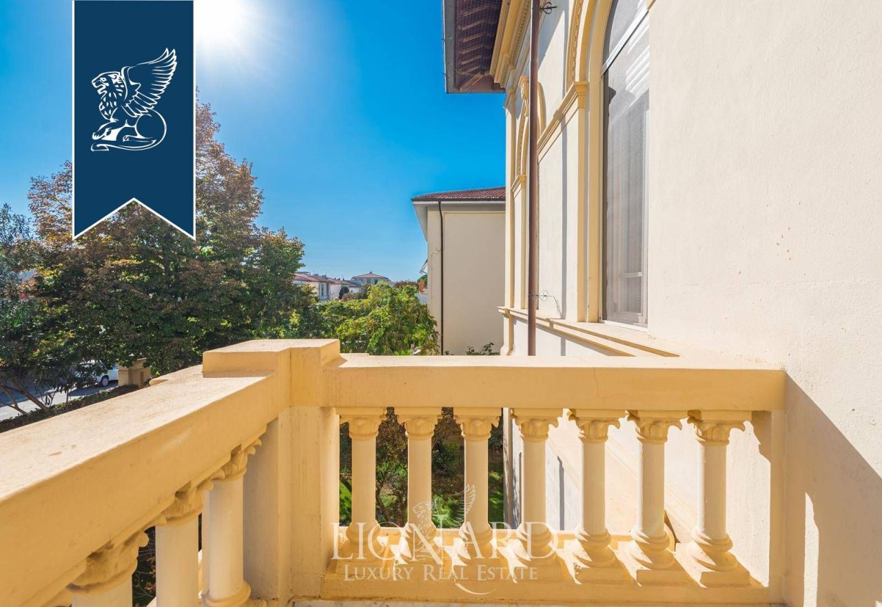 Villa en Pisa, Italia, 400 m² - imagen 17