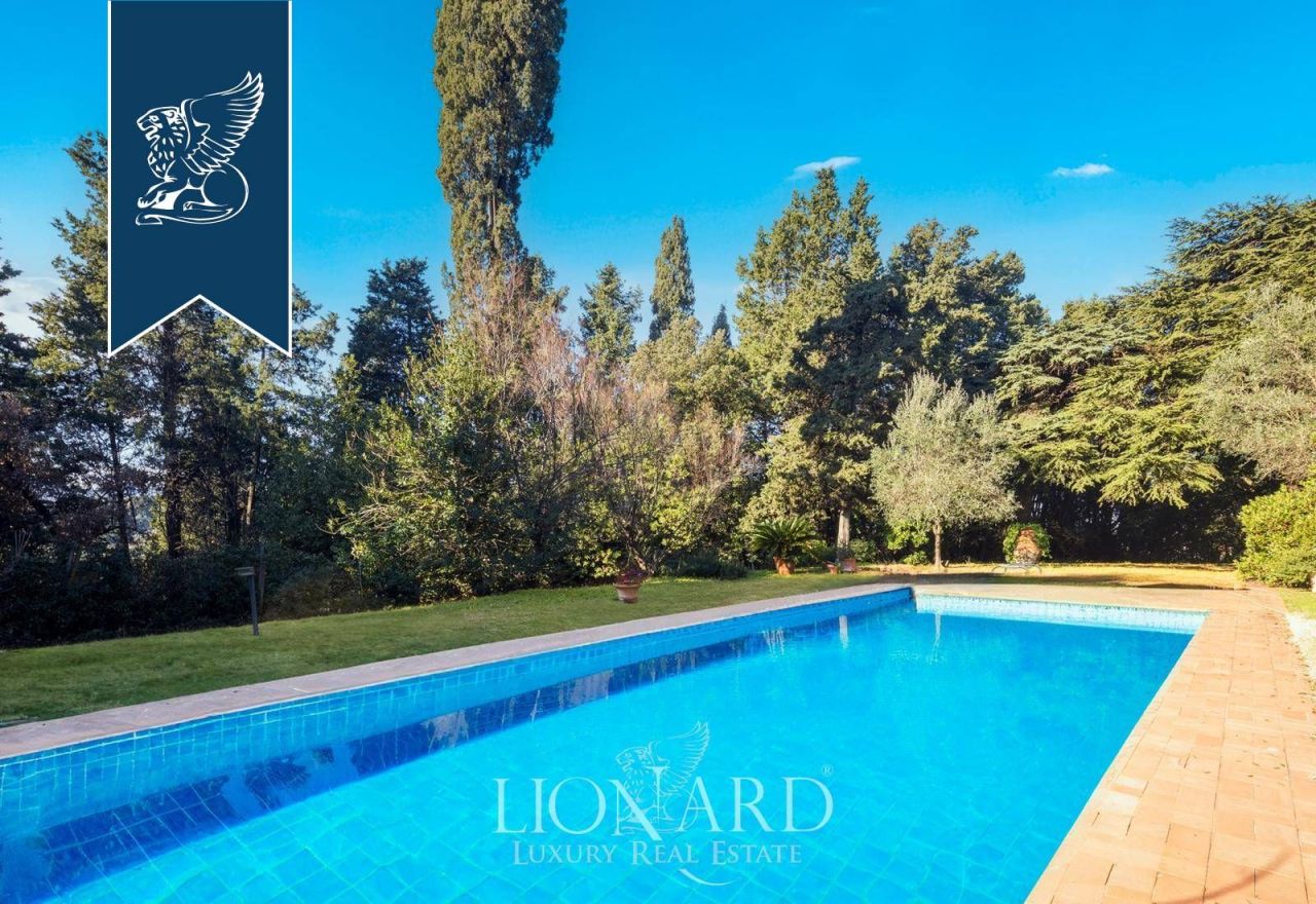 Villa a Livorno, Italia, 1 527 m² - foto 17