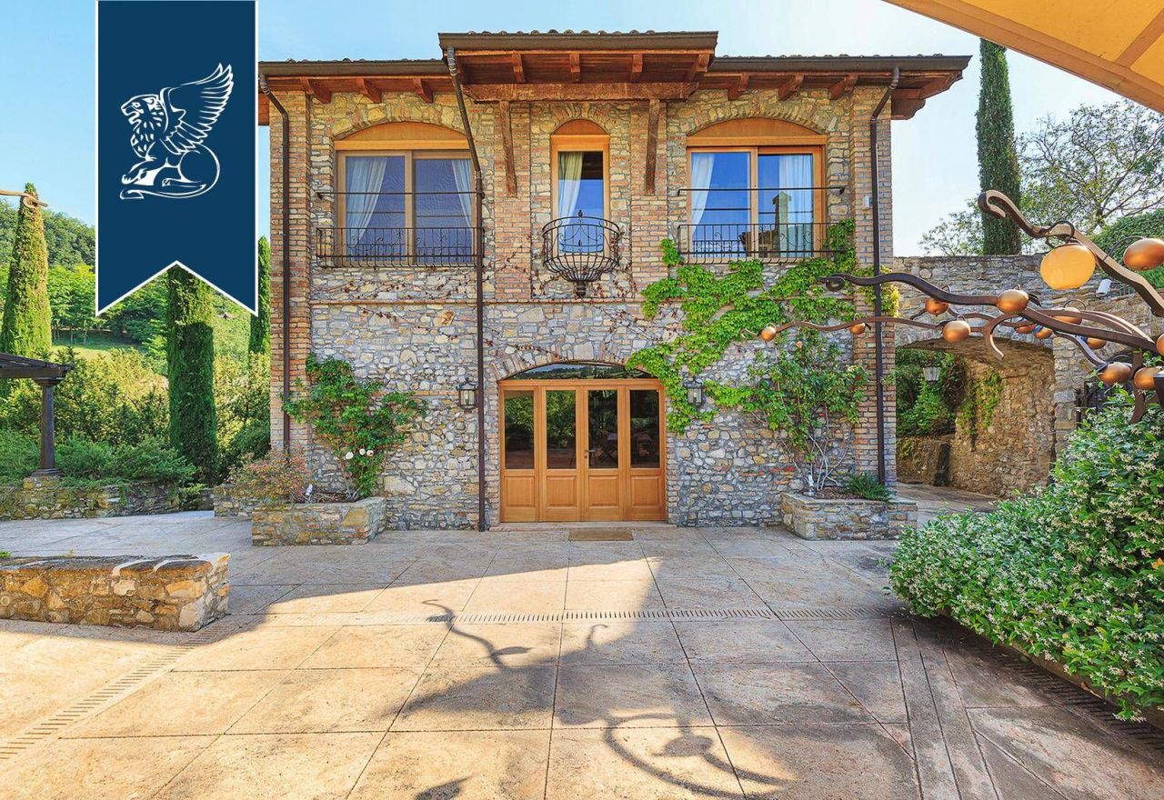 Castillo en Piacenza, Italia, 2 785 m² - imagen 17