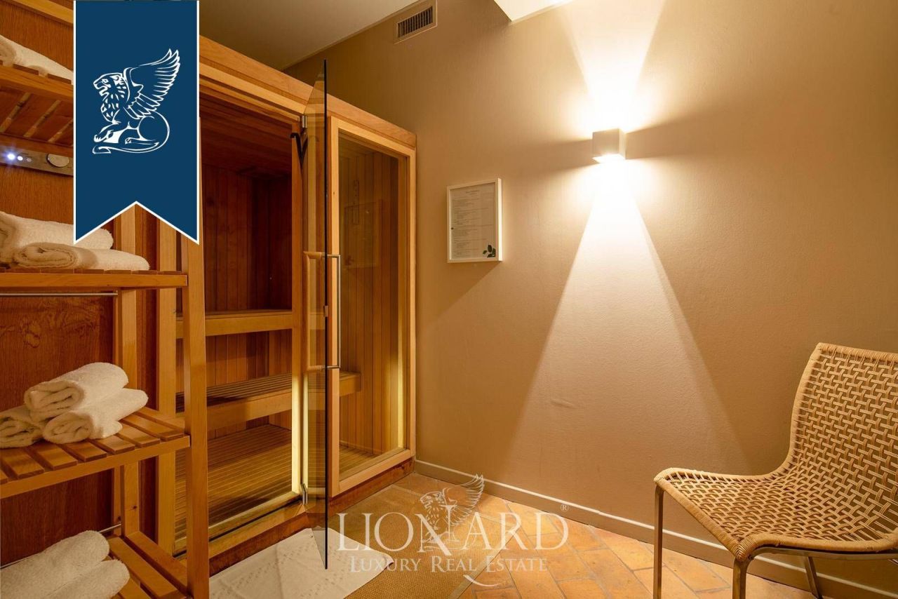 Hotel in Corciano, Italy, 3 700 m² - picture 17