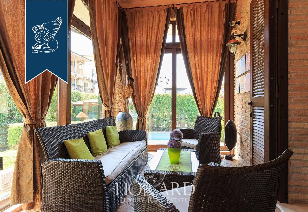 Villa in Pavia, Italien, 400 m² - Foto 17