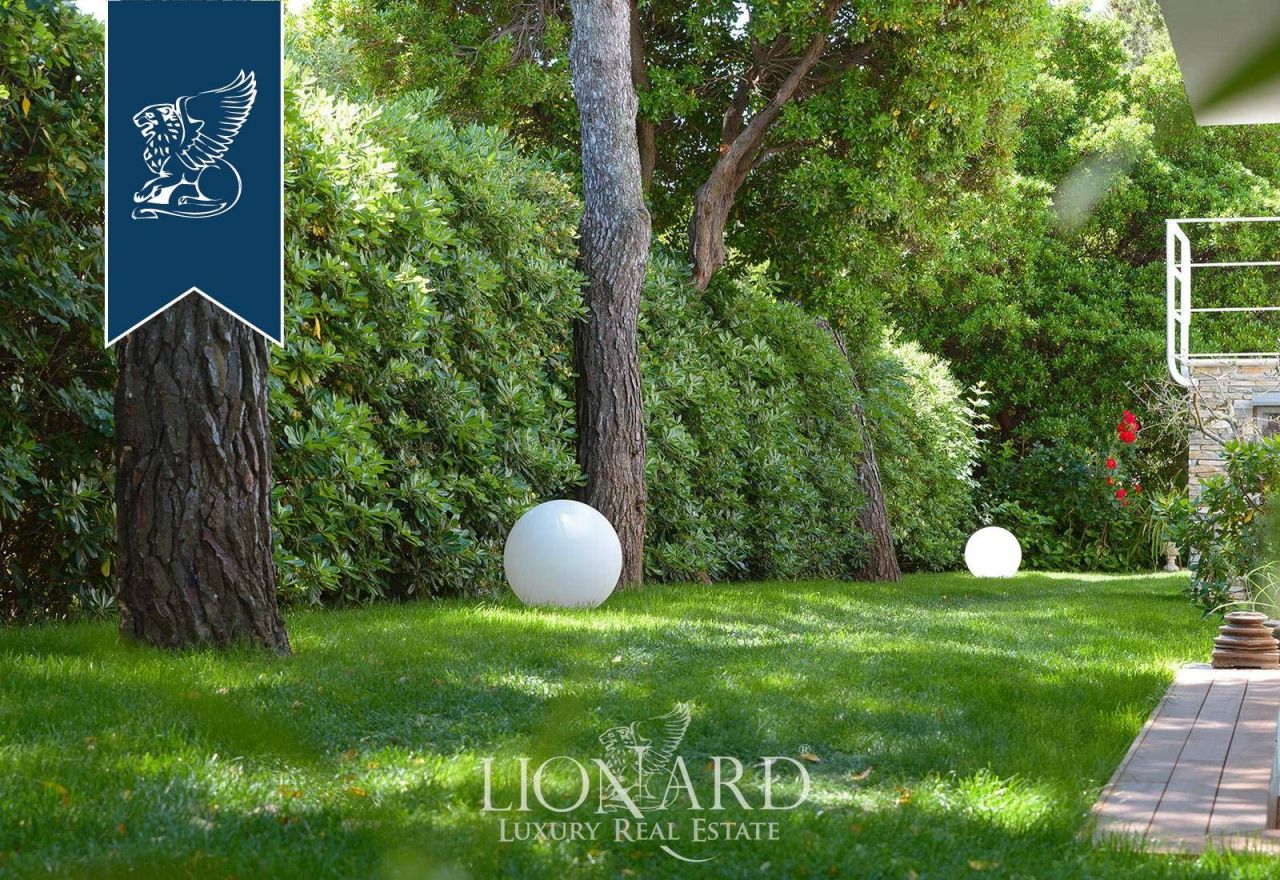 Villa en Livorno, Italia, 600 m² - imagen 17