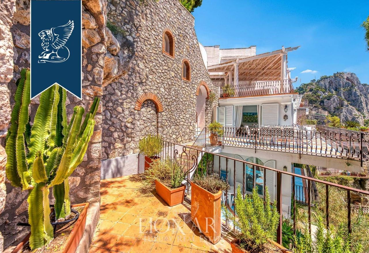 Apartment in Capri, Italy, 140 m² - picture 17