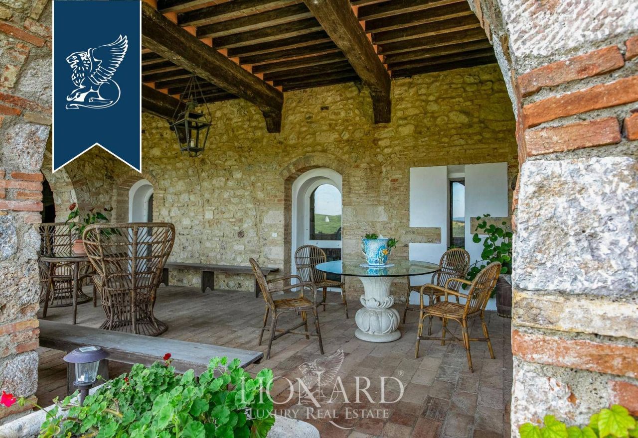 Castillo en Orbetello, Italia, 3 000 m² - imagen 17