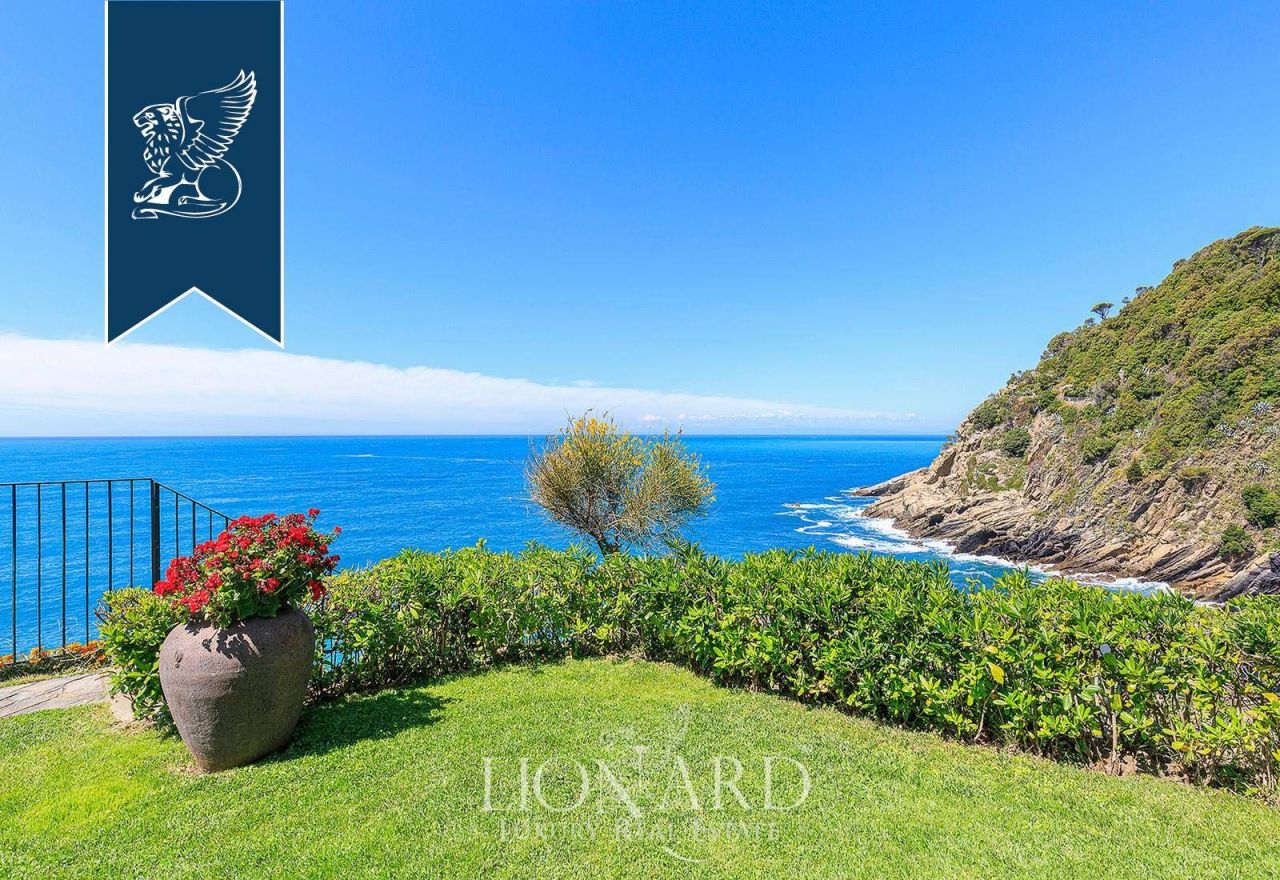 Villa à Sestri Levante, Italie, 1 100 m² - image 17