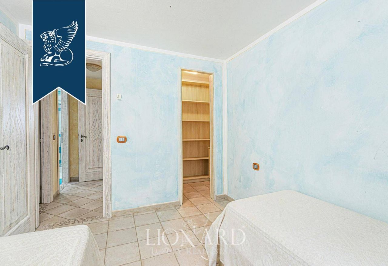 Villa en San Teodoro, Italia, 217 m² - imagen 17