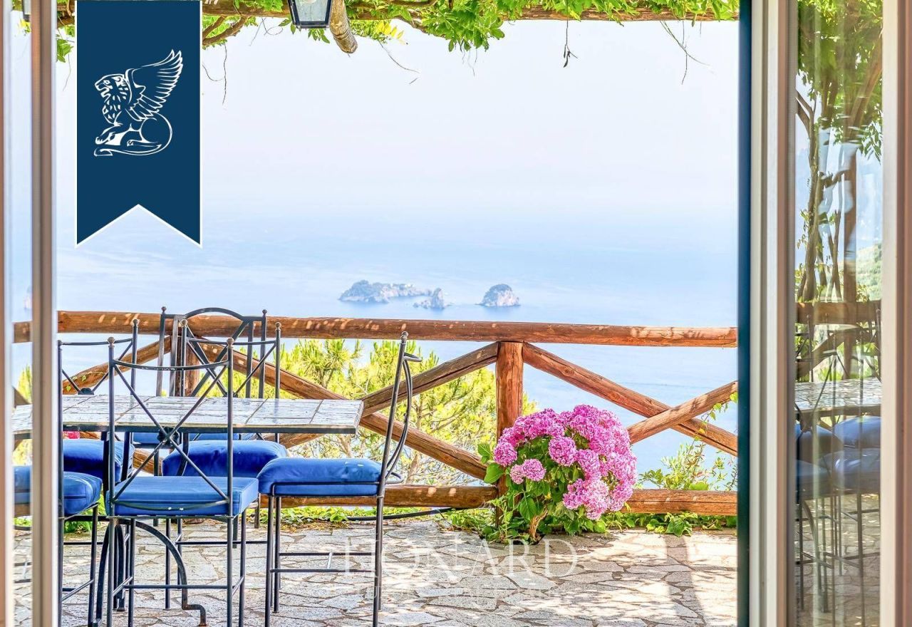 Villa in Naples, Italy, 360 m² - picture 17